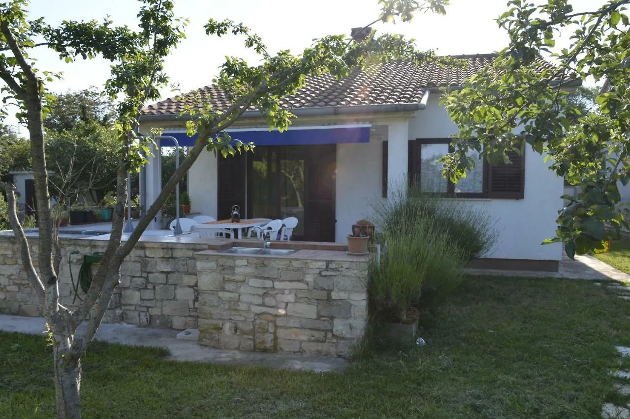 Kuca Za Odmor Sisan Villa